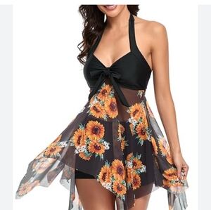 NWT SUMMERMAE FLORAL PRINT SWIM DRESS